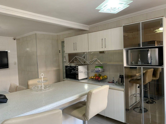 Imagem Sobrado com 3 Quartos à Venda,  em Vila Domitila - São Paulo