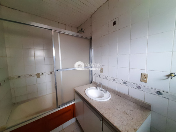 Imagem Casa com 4 Quartos à Venda, 190 m² Imagem Casa com 4 Quartos à Venda, 190 m²