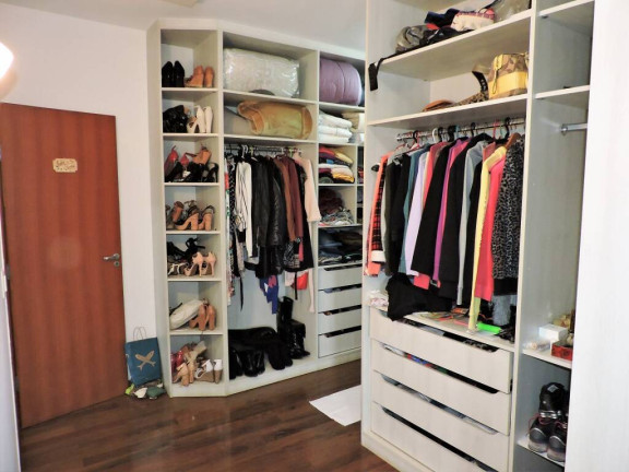 Imagem Casa com 4 Quartos à Venda, 400 m² em Golf Gardens - Carapicuíba Imagem Casa com 4 Quartos à Venda, 400 m² em Golf Gardens - Carapicuíba