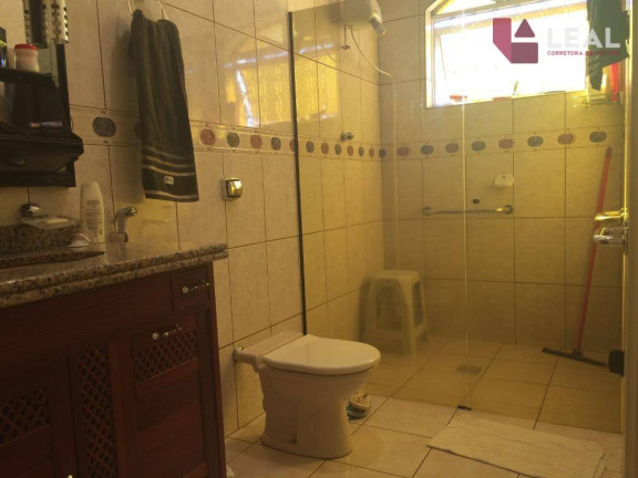 Imagem Casa com 3 Quartos à Venda, 219 m² em Primavera - Pouso Alegre Imagem Casa com 3 Quartos à Venda, 219 m² em Primavera - Pouso Alegre