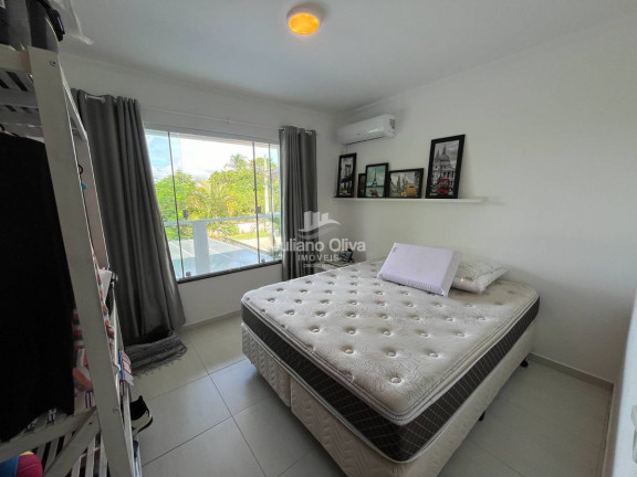 Imagem Sobrado com 4 Quartos à Venda, 257 m² em Barra Do Sai - Itapoá