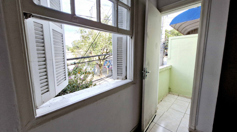 Imagem Casa com 2 Quartos à Venda, 80 m² em água Branca - São Paulo Imagem Casa com 2 Quartos à Venda, 80 m² em água Branca - São Paulo
