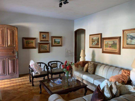 Imagem Casa com 4 Quartos à Venda, 480 m² em Laranjal - Volta Redonda Imagem Casa com 4 Quartos à Venda, 480 m² em Laranjal - Volta Redonda