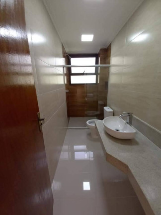 Imagem Apartamento com 3 Quartos à Venda, em Cascatinha - Nova Friburgo Imagem Apartamento com 3 Quartos à Venda, em Cascatinha - Nova Friburgo