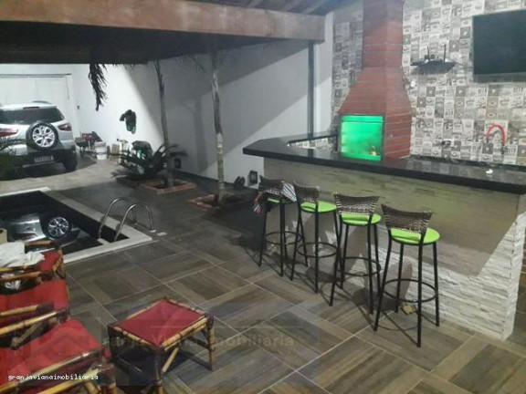 Casa à Venda,  em Jardim Nova Vida - Cotia