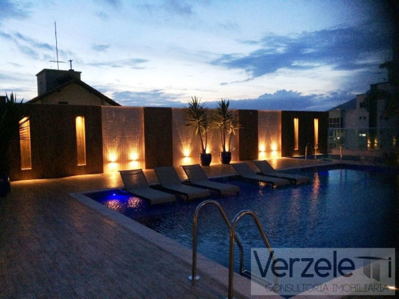 Imagem Apartamento com 4 Quartos à Venda, 140 m² em Centro - Balneário Camboriú