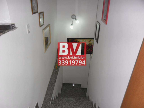 Imagem Casa com 2 Quartos à Venda, 144 m² em Ramos - Rio De Janeiro