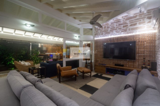 Imagem Casa com 5 Quartos à Venda, 260 m² em Maresias - São Sebastião Imagem Casa com 5 Quartos à Venda, 260 m² em Maresias - São Sebastião