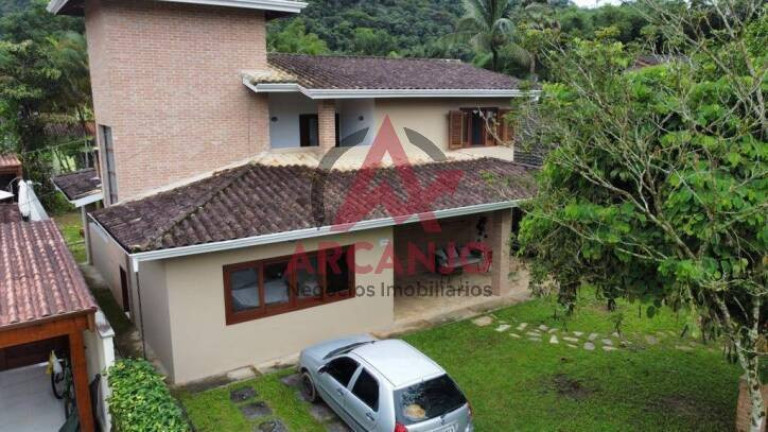 Imagem Casa com 3 Quartos à Venda, 180 m² em Horto Florestal - Ubatuba