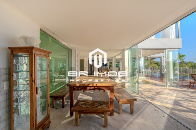 Imagem Casa com 6 Quartos à Venda, 1.093 m² em Cacupé - Florianópolis Imagem Casa com 6 Quartos à Venda, 1.093 m² em Cacupé - Florianópolis