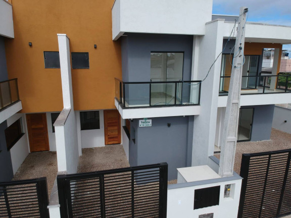 Imagem Sobrado com 2 Quartos à Venda, em Itacolomi - Balneário Piçarras Imagem Sobrado com 2 Quartos à Venda, em Itacolomi - Balneário Piçarras