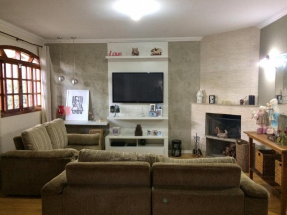 Imagem Casa com 3 Quartos à Venda, 300 m² em Interlagos - São Paulo Imagem Casa com 3 Quartos à Venda, 300 m² em Interlagos - São Paulo