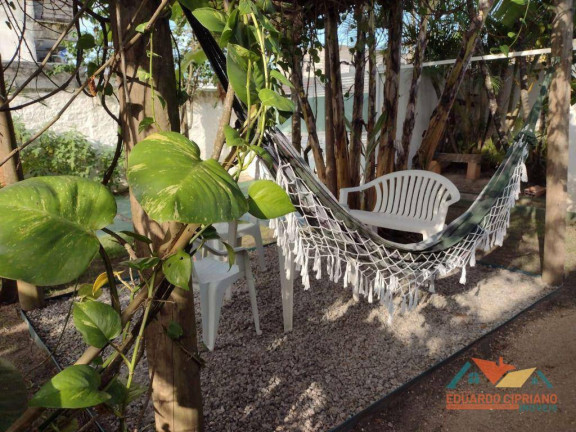 Imagem Casa com 3 Quartos à Venda ou Locação, 166 m² em Centro - Caraguatatuba