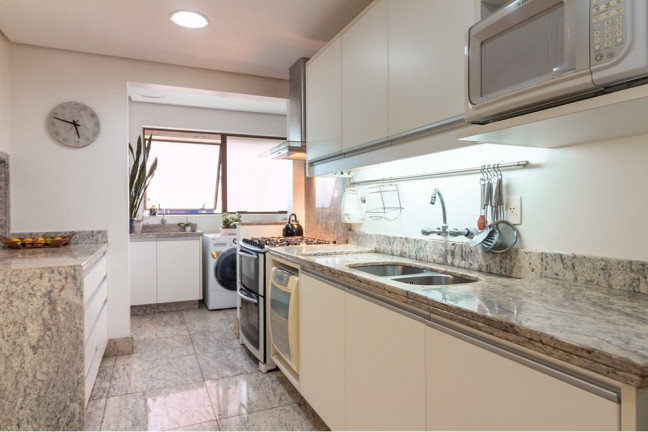 Imagem Cobertura com 4 Quartos à Venda, 330 m² em Petrópolis - Porto Alegre Imagem Cobertura com 4 Quartos à Venda, 330 m² em Petrópolis - Porto Alegre