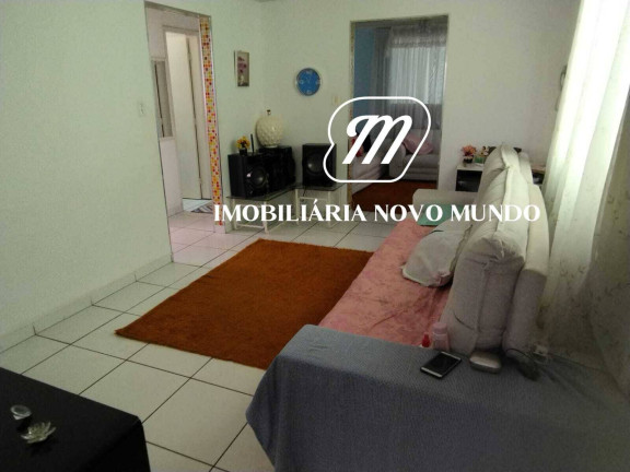 Imagem Casa com 3 Quartos à Venda, 250 m² em Segismundo Pereira - Uberlândia Imagem Casa com 3 Quartos à Venda, 250 m² em Segismundo Pereira - Uberlândia