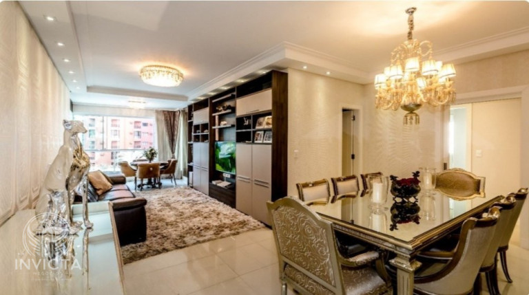 Imagem Apartamento com 4 Quartos à Venda, 150 m² em Centro - Balneário Camboriú