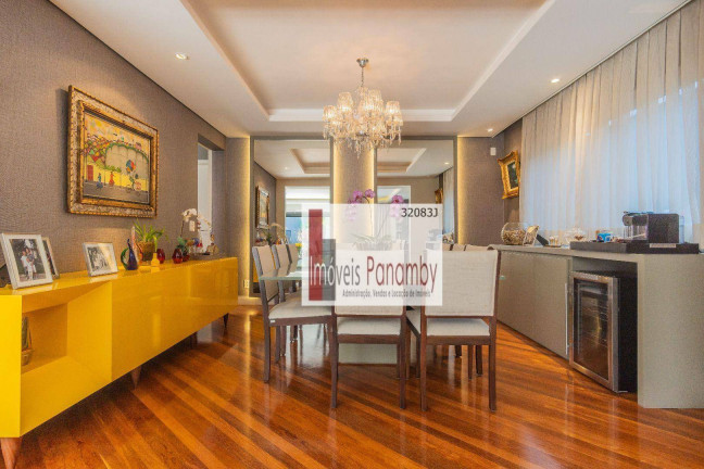 Imagem Sobrado com 4 Quartos à Venda, 720 m² em Pacaembu - São Paulo Imagem Sobrado com 4 Quartos à Venda, 720 m² em Pacaembu - São Paulo