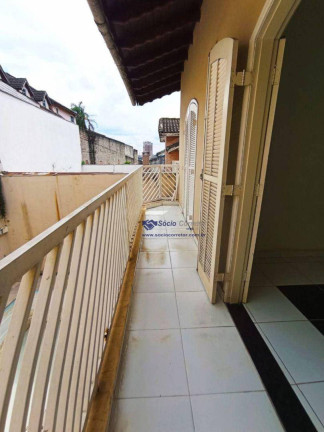 Imagem Sobrado com 3 Quartos à Venda, 197 m² em Vila Galvão - Guarulhos Imagem Sobrado com 3 Quartos à Venda, 197 m² em Vila Galvão - Guarulhos