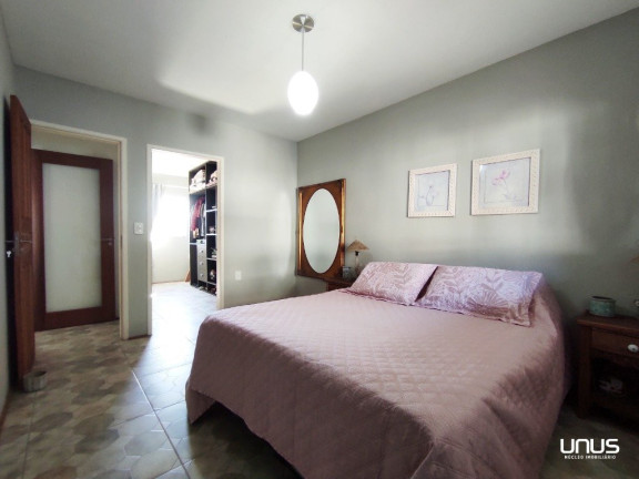 Imagem Casa com 3 Quartos à Venda, 340 m² em Jardim Atlântico - Florianópolis