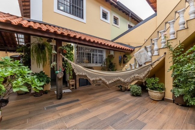 Imagem Sobrado com 3 Quartos à Venda, 200 m² em Conjunto Residencial Vista Verde - São Paulo Imagem Sobrado com 3 Quartos à Venda, 200 m² em Conjunto Residencial Vista Verde - São Paulo