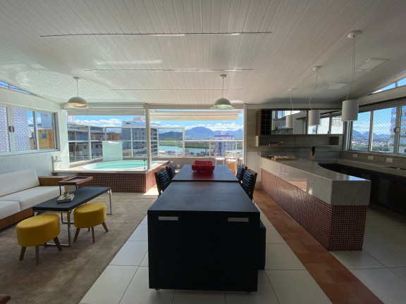 Imagem Imóvel com 3 Quartos à Venda, 187 m² em Centro - Guarapari Imagem Imóvel com 3 Quartos à Venda, 187 m² em Centro - Guarapari