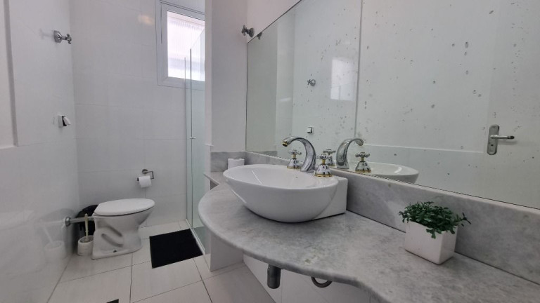 Imagem Apartamento com 3 Quartos à Venda, 198 m² em Pitangueiras - Guarujá