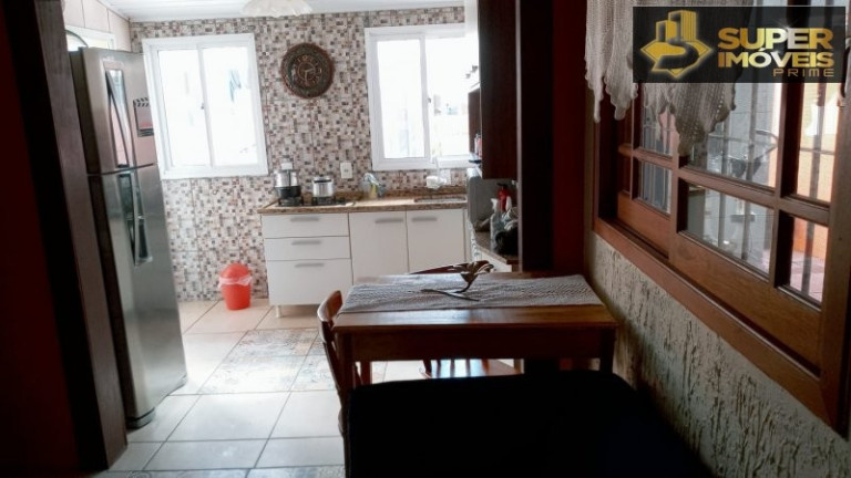 Imagem Casa com 2 Quartos à Venda, 300 m² em Laranjal - Pelotas