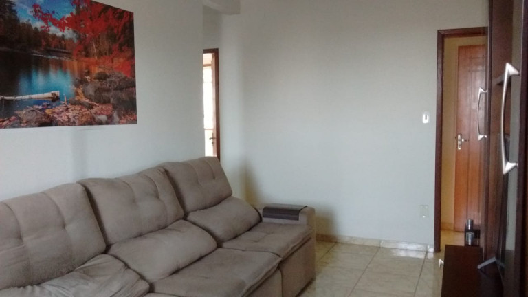 Imagem Casa com 3 Quartos à Venda, 275 m² em Campo Grande - Cariacica Imagem Casa com 3 Quartos à Venda, 275 m² em Campo Grande - Cariacica