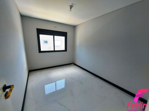 Imagem Casa com 3 Quartos à Venda, 142 m² em Campeche - Florianópolis Imagem Casa com 3 Quartos à Venda, 142 m² em Campeche - Florianópolis