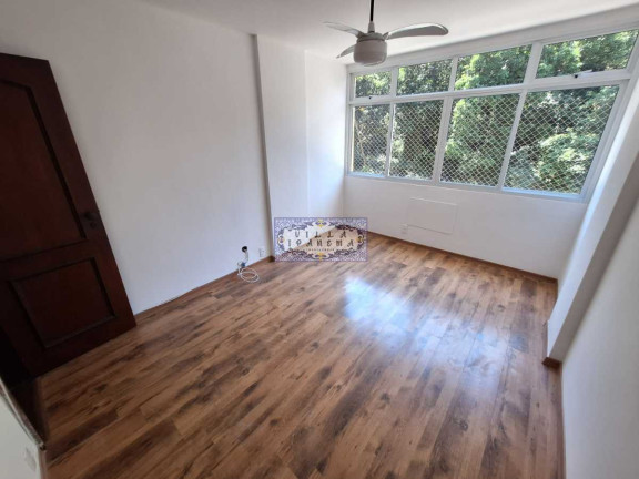 Imagem Apartamento com 3 Quartos à Venda, 126 m² em Laranjeiras - Rio De Janeiro Imagem Apartamento com 3 Quartos à Venda, 126 m² em Laranjeiras - Rio De Janeiro