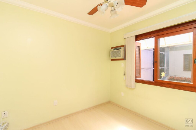 Imagem Casa de Condomínio com 3 Quartos à Venda, 77 m² em Cristal - Porto Alegre Imagem Casa de Condomínio com 3 Quartos à Venda, 77 m² em Cristal - Porto Alegre