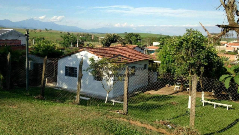 Casa com 2 Quartos à Venda, 60 m² em Pingo De Ouro - Guaratinguetá