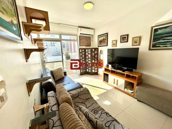 Imagem Apartamento com 3 Quartos à Venda, 117 m² em Centro - Florianópolis Imagem Apartamento com 3 Quartos à Venda, 117 m² em Centro - Florianópolis