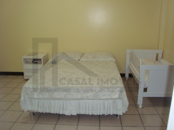 Imagem Apartamento com 3 Quartos para Alugar, 50 m² em Marco - Belém