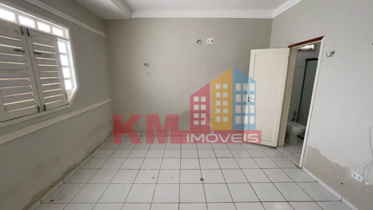 Imagem Casa com 4 Quartos à Venda, 198 m² em Dom Jaime Câmara - Mossoró Imagem Casa com 4 Quartos à Venda, 198 m² em Dom Jaime Câmara - Mossoró