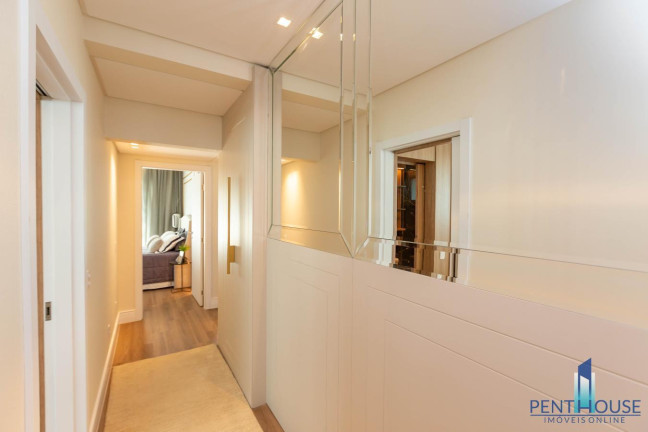 Imagem Apartamento com 5 Quartos à Venda, 257 m² em Centro - Balneário Camboriú Imagem Apartamento com 5 Quartos à Venda, 257 m² em Centro - Balneário Camboriú