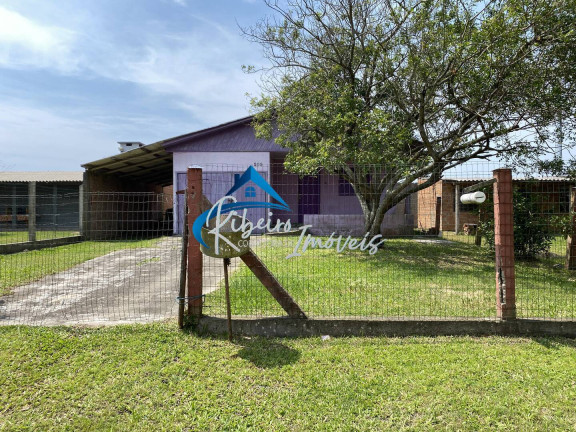 Imagem Casa com 2 Quartos para Temporada, 300 m² em Mariluz - Imbé Imagem Casa com 2 Quartos para Temporada, 300 m² em Mariluz - Imbé