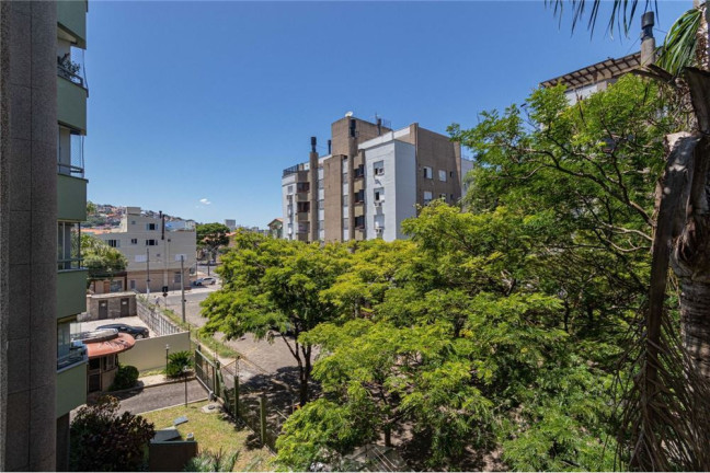 Imagem Imóvel com 2 Quartos à Venda, em Cavalhada - Porto Alegre Imagem Imóvel com 2 Quartos à Venda, em Cavalhada - Porto Alegre