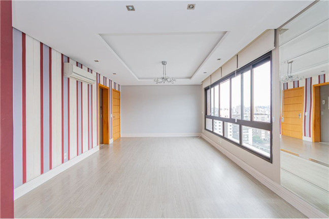 Imagem Apartamento com 2 Quartos à Venda, 86 m² em Menino Deus - Porto Alegre Imagem Apartamento com 2 Quartos à Venda, 86 m² em Menino Deus - Porto Alegre
