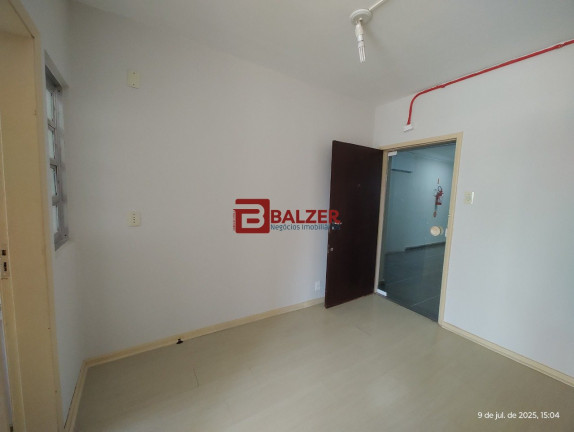 Imagem Sala Comercial à Venda, 35 m² em Centro - Florianópolis Imagem Sala Comercial à Venda, 35 m² em Centro - Florianópolis