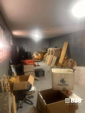 Imagem Galpão para Alugar, 386 m² em Parque Santa Edwiges - Bauru Imagem Galpão para Alugar, 386 m² em Parque Santa Edwiges - Bauru