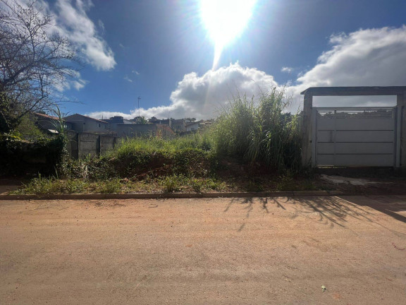 Terreno à Venda, 310 m² em Jardim São Felipe - Atibaia
