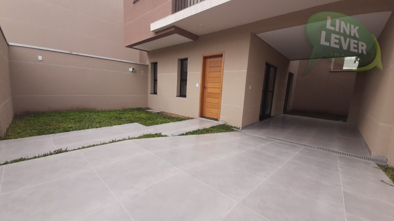Imagem Sobrado com 3 Quartos à Venda, 100 m² em Santa Cândida - Curitiba