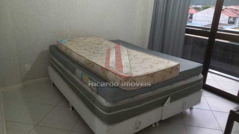 Imagem Imóvel com 2 Quartos à Venda, 80 m² em Peró - Cabo Frio Imagem Imóvel com 2 Quartos à Venda, 80 m² em Peró - Cabo Frio