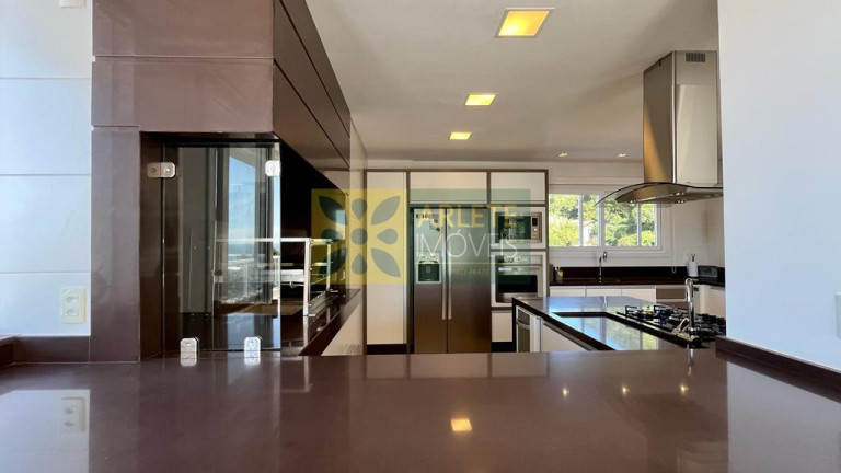 Imagem Cobertura com 3 Quartos à Venda, 270 m² em Bombas - Bombinhas Imagem Cobertura com 3 Quartos à Venda, 270 m² em Bombas - Bombinhas