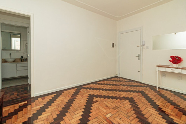 Imagem Imóvel com 2 Quartos à Venda, 60 m² em Praia De Belas - Porto Alegre Imagem Imóvel com 2 Quartos à Venda, 60 m² em Praia De Belas - Porto Alegre