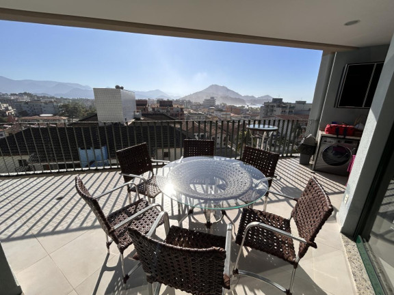 Apartamento com 4 Quartos à Venda, 270 m² em Praia Grande - Ubatuba