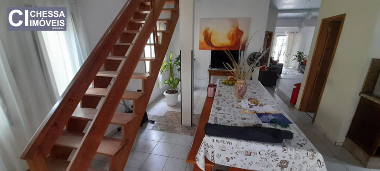 Imagem Casa com 3 Quartos à Venda, 253 m² em Cordeiros - Itajaí Imagem Casa com 3 Quartos à Venda, 253 m² em Cordeiros - Itajaí