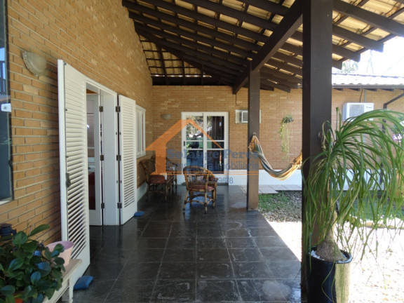 Imagem Casa com 3 Quartos para Alugar, 316 m² em Barra Da Lagoa - Ubatuba Imagem Casa com 3 Quartos para Alugar, 316 m² em Barra Da Lagoa - Ubatuba
