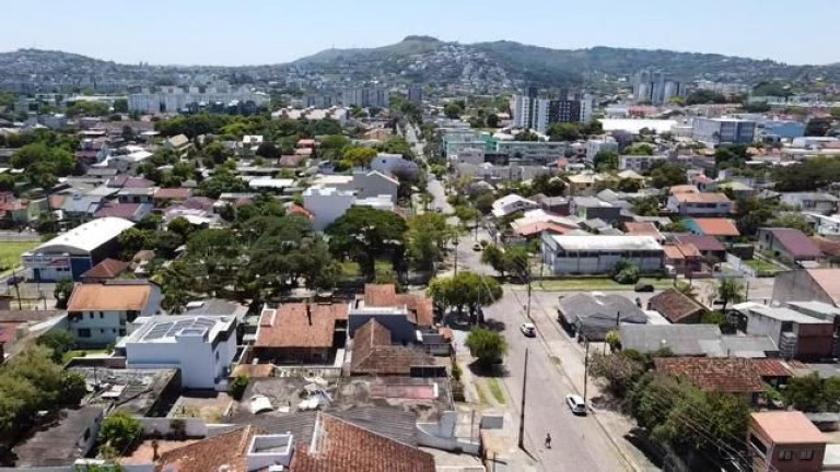 Imagem Terreno à Venda, 445 m² em Tristeza - Porto Alegre Imagem Terreno à Venda, 445 m² em Tristeza - Porto Alegre
